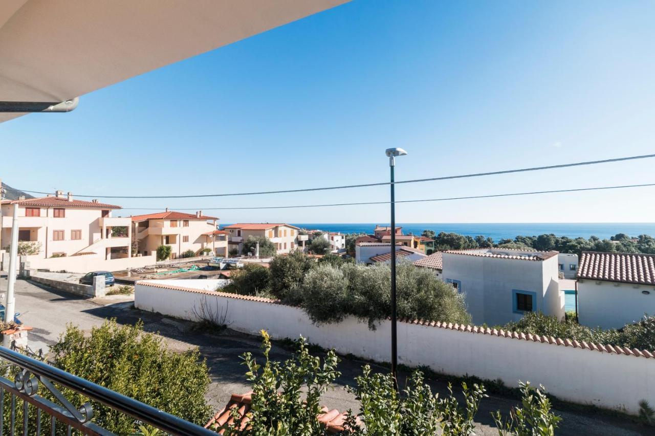 Suite Apartment La Punta كالا غونوني المظهر الخارجي الصورة