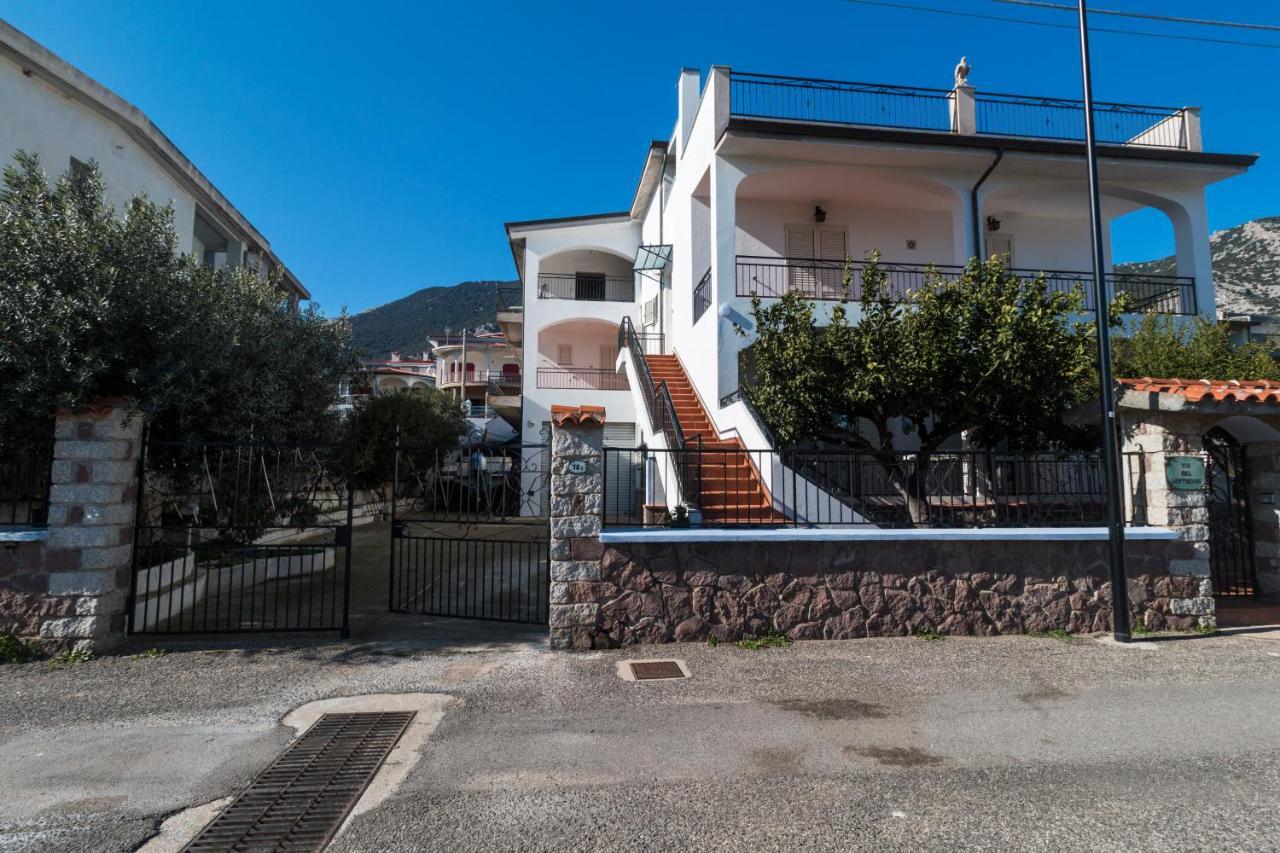 Suite Apartment La Punta كالا غونوني المظهر الخارجي الصورة